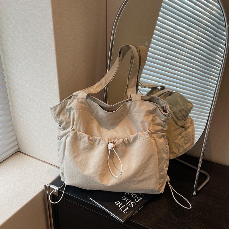 Large Capacity Tote Bag Women's New Flow Casual Lightweight Bag Shoulder Pleated Drawstring Canvas Women's Bag
