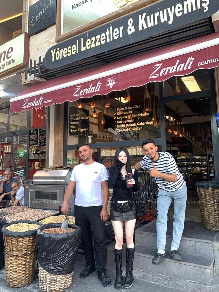 Сексуальная черная короткая юбка из искусственной кожи, женская осенне-зимняя обтягивающая готическая юбка с низкой талией, уличная мода, наряд для горячей девушки 2010 года