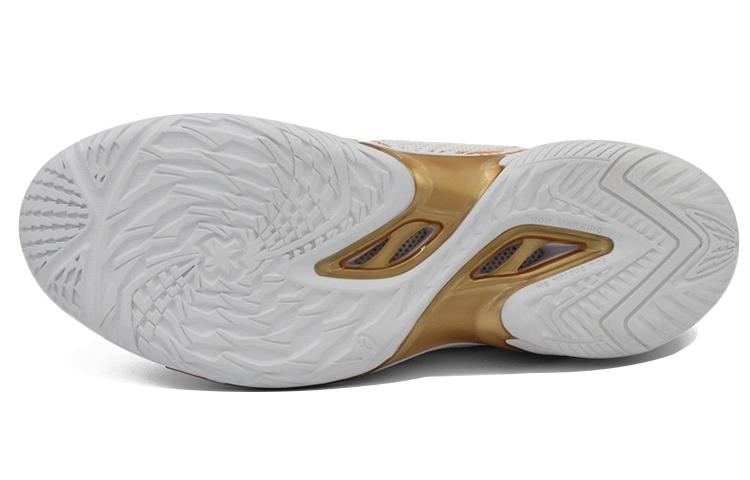 Asics Gelburst 25 'Белое золото' 1063A055-101
