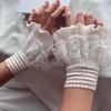 Autumn Winter Lace False Sleeves Women'S Sweet Lace Mesh Bell Sleeves Wrist Sleeve For Weddings And Parties