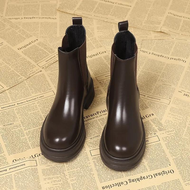 Кожаные женские сапоги телесного цвета, новые короткие сапоги на толстом каблуке с квадратным носком и высоким каблуком, дизайнерские модные женские сапоги