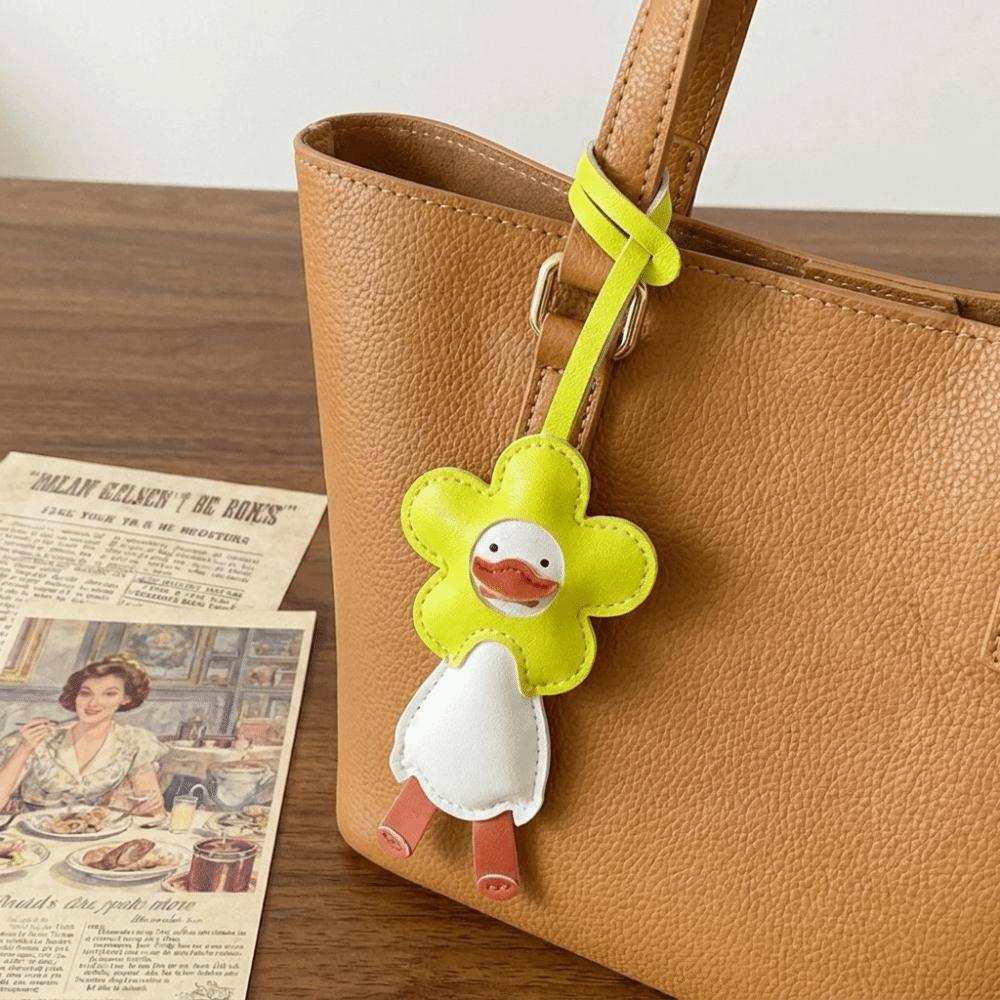 PU Leather Flower Duck Keychain Animal Phone Chain Aesthetic Bag Charm Car Decor