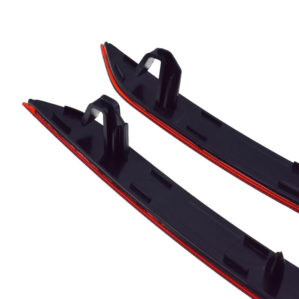 2Pcs Left & Right Side Rear Bumper Reflector For Volvo XC60 2018-2023