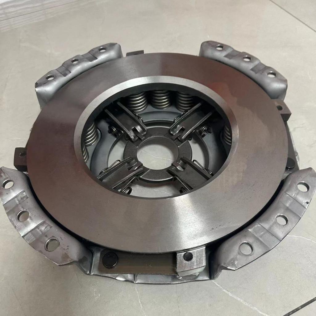 Нажимной диск сцепления, совместимый с Nissan, ME520622