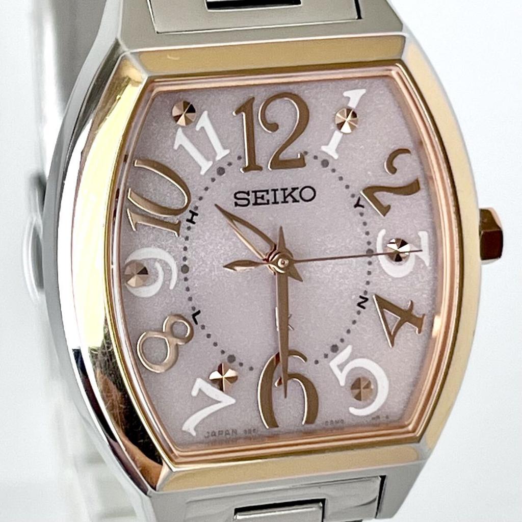 Полированный Seiko Lukia Excellent Розово-серебристый S2380 [Рабочее состояние] Женские часы, Радиоуправляемые на солнечной батарее, Состояние, Циферблат, Золотой
