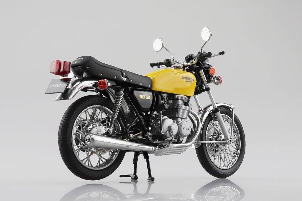 Aoshima Bunka Kyozai Skynet Scale Complete Honda CB400FOUR Parakeet Yellow Motorcycle 1/12