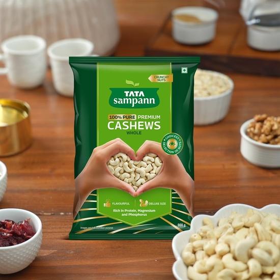 TATA Sampann Чистые цельные орехи кешью, каджу, 900 г, питательные и вкусные, отборные орехи каджу, богатые белком и магнием