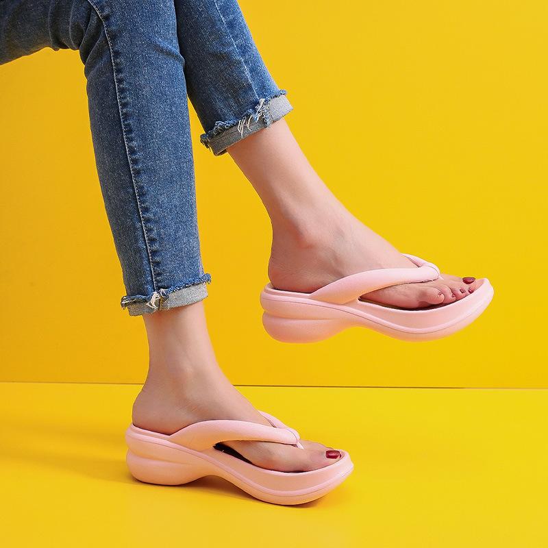 Летние Новые Женские Шлепанцы Модные Платформенные Клиновидные Каблуки Тапочки 2024 Женские Повседневные Тапочки Удобные ЕВА Пляжные Шлепанцы