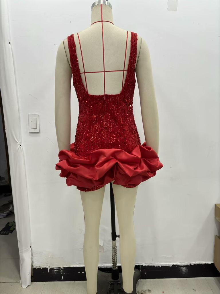 Y2K Winter Black Sequin Mini Dress with Shoulder Pads - Sleeveless Evening Wear