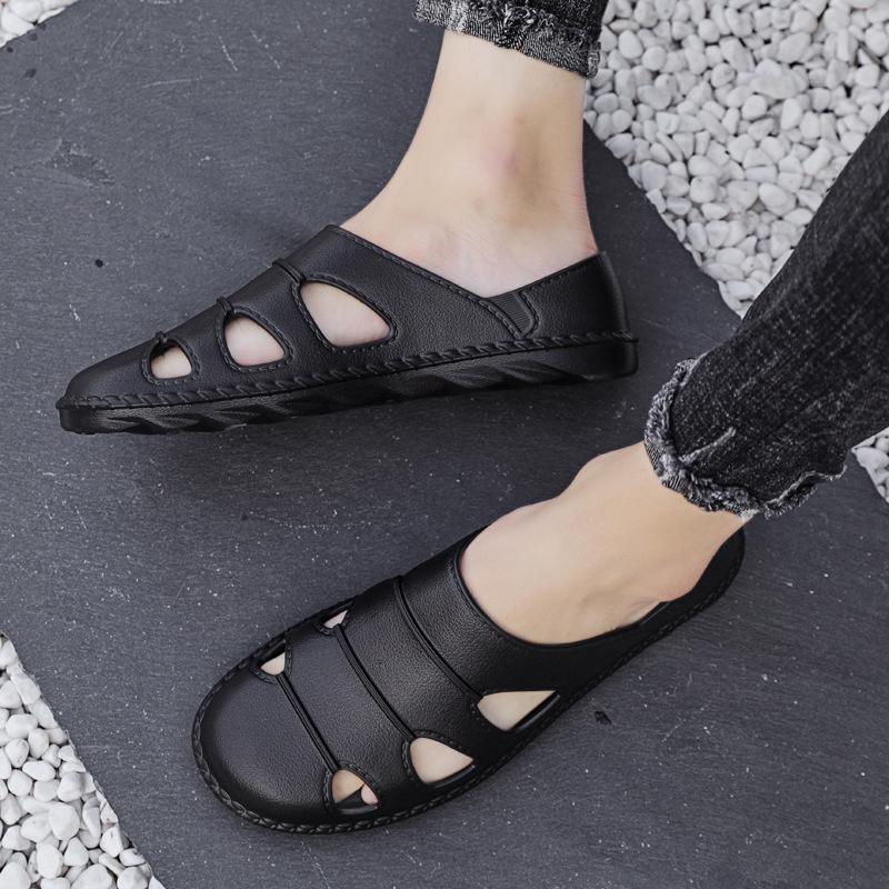 Summer Hollow Beach Men's Doudou Sandals 2025 Trend Simple Fashion Large Size Casual Shoes Driving Shoes