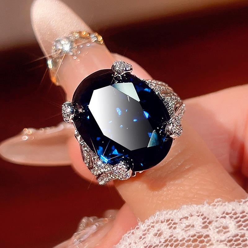 Accessories, Rings, Color Sapphire Blue, Red Corundum, Pink Diamonds Inlaid With High-End Women'S Goods