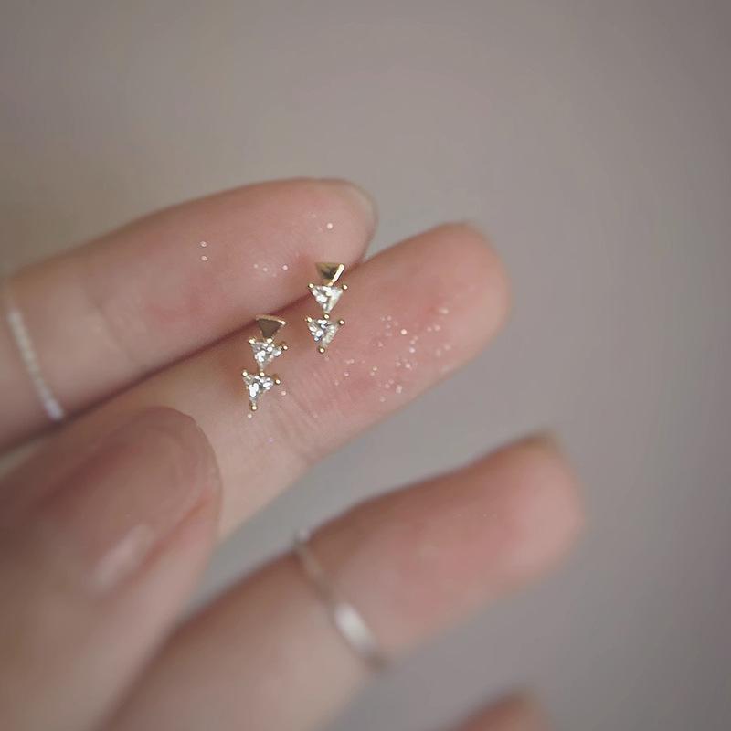 Минималистичные прямые треугольные серьги-гвоздики Super Fairy Girl, женские геометрические серьги с микроинкрустацией из циркония