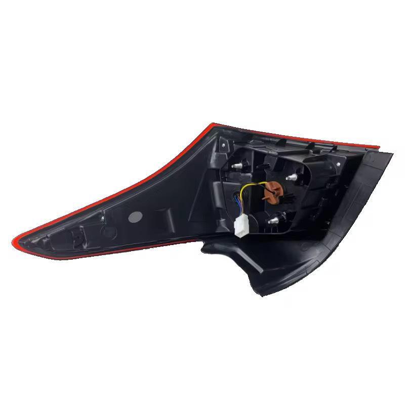 Совместимо с Chery Arrizo 5: Задний фонарь/тормоз/фонарь заднего хода в сборе J60-4433010