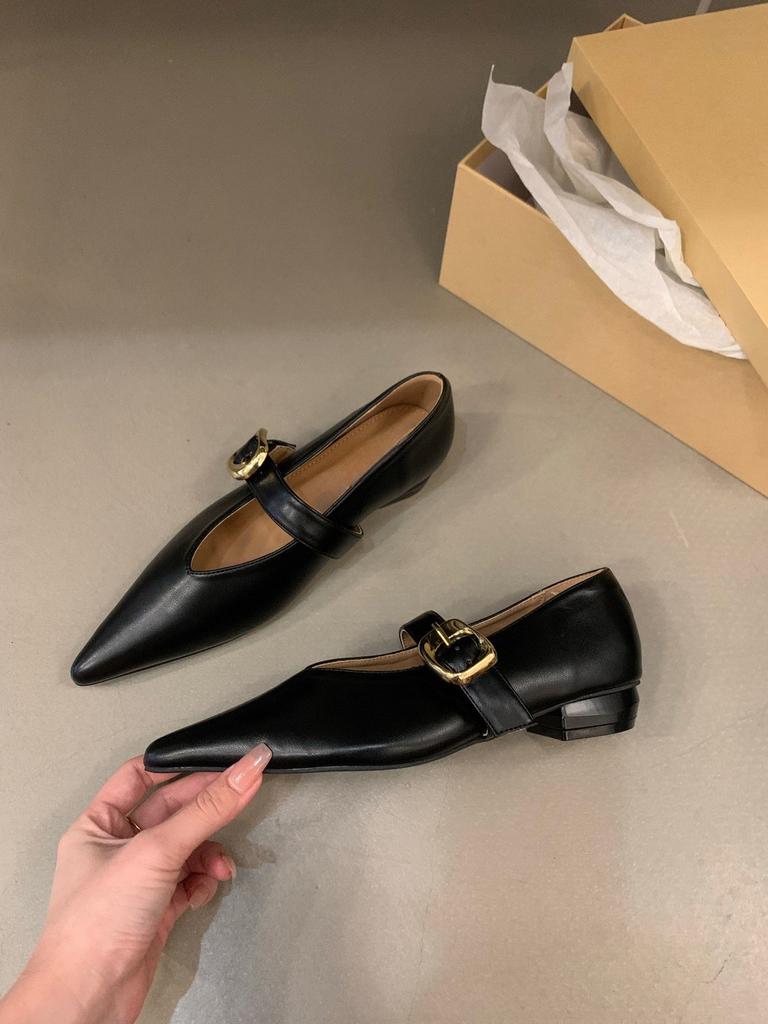 Flat Bottom Pointed Black Single Shoes Women's Shoes 2024 New Summer French Low Heel Temperament Mary Jane Small Leather Shoes