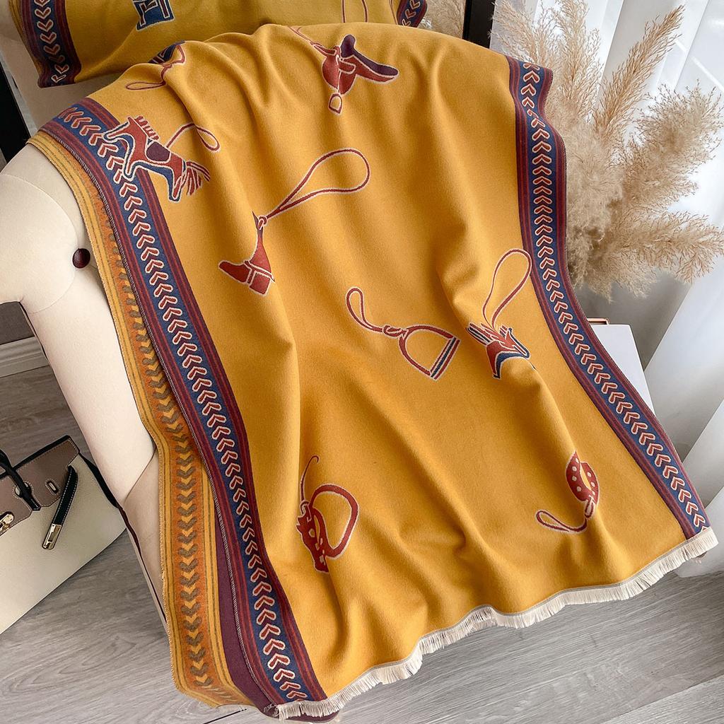 Winter Scarf for Women, Thick and Warm, Geometric Pattern, Soft Polyester Fabric, Classic Style, Non-Stretch, Perfect for Outdoor Activities