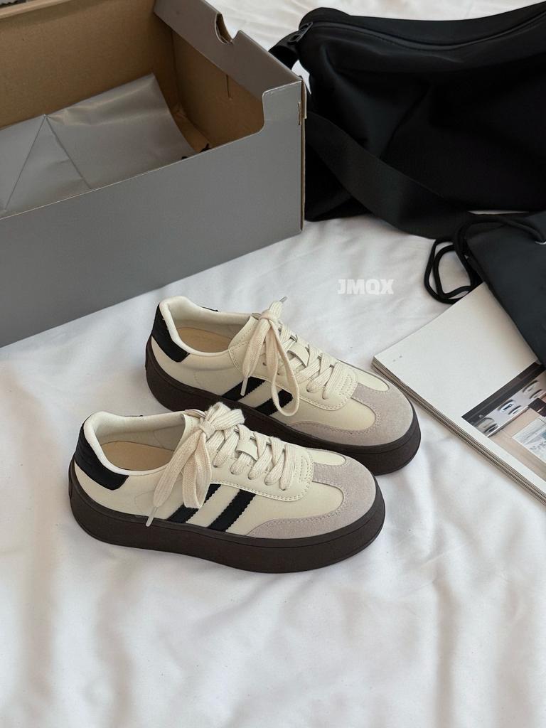 Корейская версия платформенных повседневных кед женские 2025 осень новые ретро универсальные мягкая подошва кожаные легкие спортивные тренировочные туфли