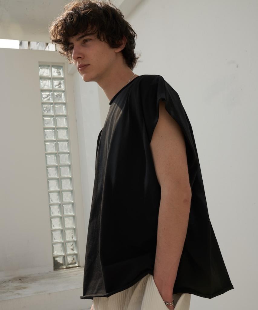 TENER Painting Sleeveless (Black)