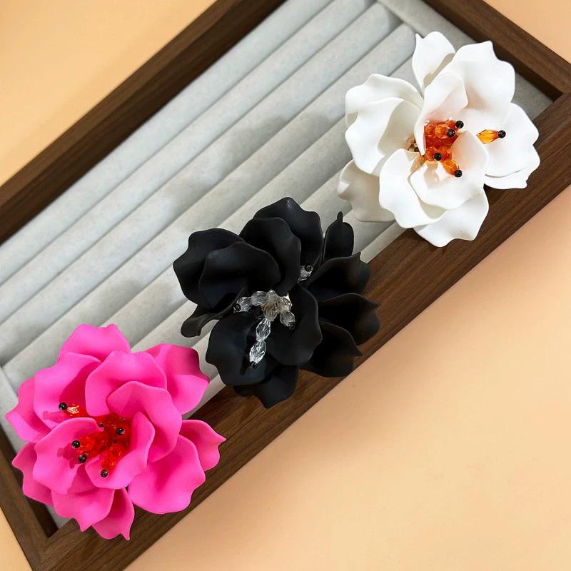 Vacation-Style Acrylic Flower Ring Fashionable Individual High-End Three-Dimensional Clothing Decoration Accessory For Women
