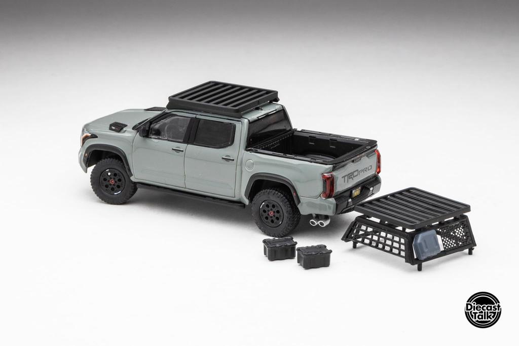 FREESTYLE GCD Scale Toyota Tundra TRD PRO Lunar Rock Кастомная модель DiecastTalk Багажник на крышу 1/64 (Включает и Аксессуары) DTG0023-LR
