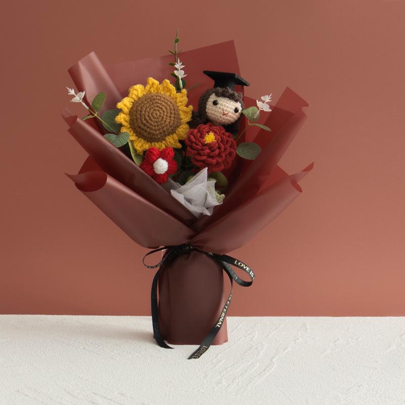 Hand-Knitted Rose Yarn Bouquet - Perfect Birthday or Festival Gift for Friends and Teachers