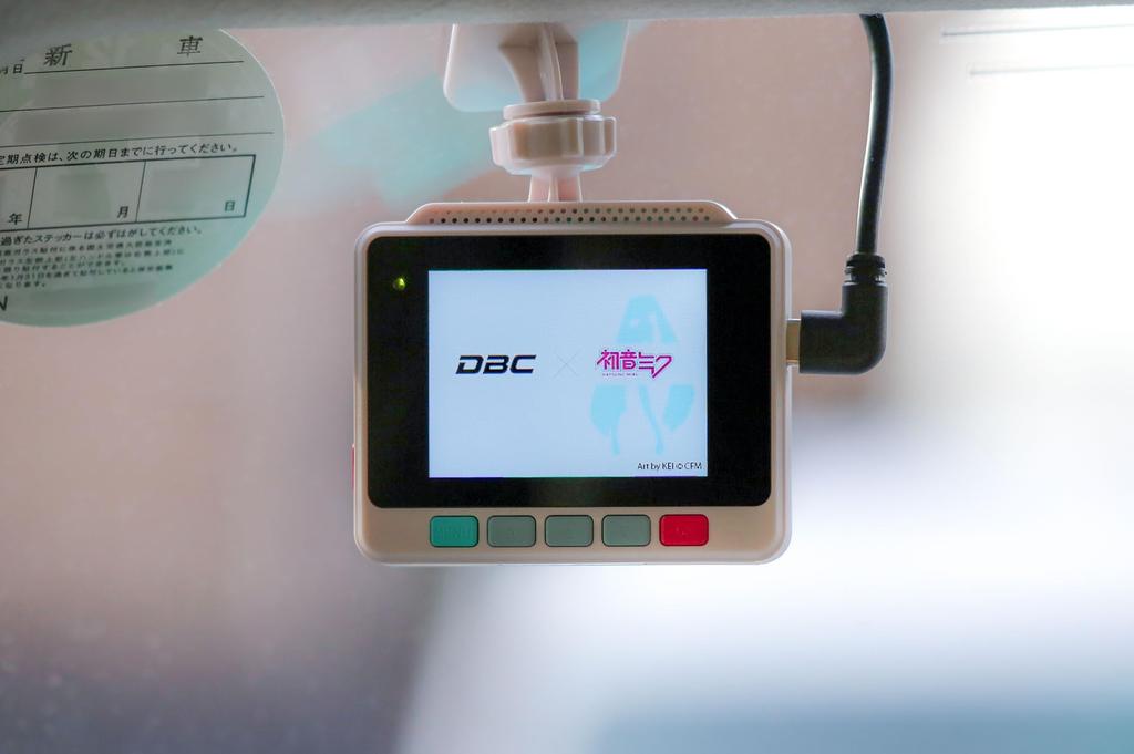 Daihatsu Видеорегистратор Hatsune Miku (версия 2) (с наклейкой)