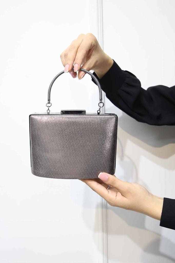 Women's Stylish and Useful Evening Dress Bag Women's Platinum Triangle Stone Evening Dress Evening Bag