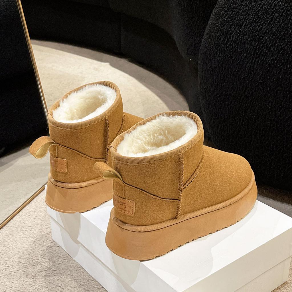 Женские зимние сапоги на толстой подошве, верхняя одежда 2025 зима, новые короткие сапоги из цельного меха, утолщенные теплые хлопковые ботинки для Северо-Востока