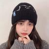 Шапка Женская Зимняя Вышитая Шапка из Шерсти Мишка Милая Теплая Шапка Защита Ушей Холодная Шапка Оленья Флисовая Стандартная Вязаная Шапка