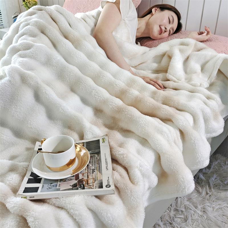 Colorful Gradient Bubble Velvet Rabbit Fur Blanket for Office or Sofa