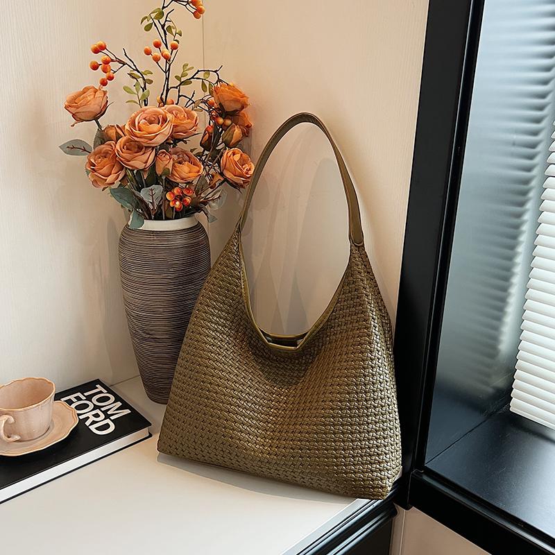 Retro Handmade Woven Bag for Women New Trend Fashion Niche Tote Bag Casual Large Capacity Armpit Bag