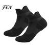 High Compression Training Socks Men Sports Socks, Athletic Cushioned Crew for Running Basketball Polyester Workout And Outdoor Training, Breathable