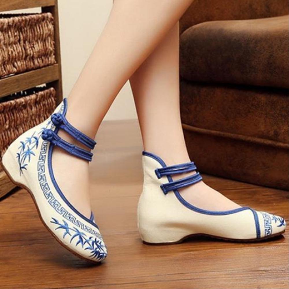 Women Ladies Fashion Embroidery Bamboo Ethnic Style Dichotomanthes Casual Shoes