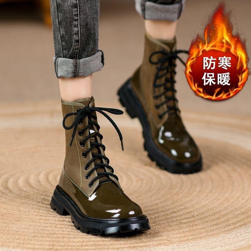 Яркие кожаные ботинки Martin женские осень-зима 2024 новые короткие лакированные ботинки в стиле колледжа яркие узкие ботинки на шнуровке спереди