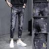 Мужские модные рваные джинсы скинни облегающего кроя длиной девять очков - эластичные, дышащие, повседневная летняя одежда