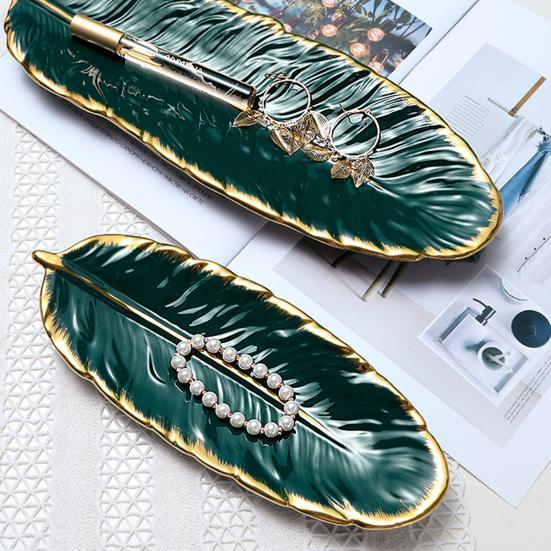 Exquisite Plate Stylish Porcelain Creative Feather Shape Food Plate Home