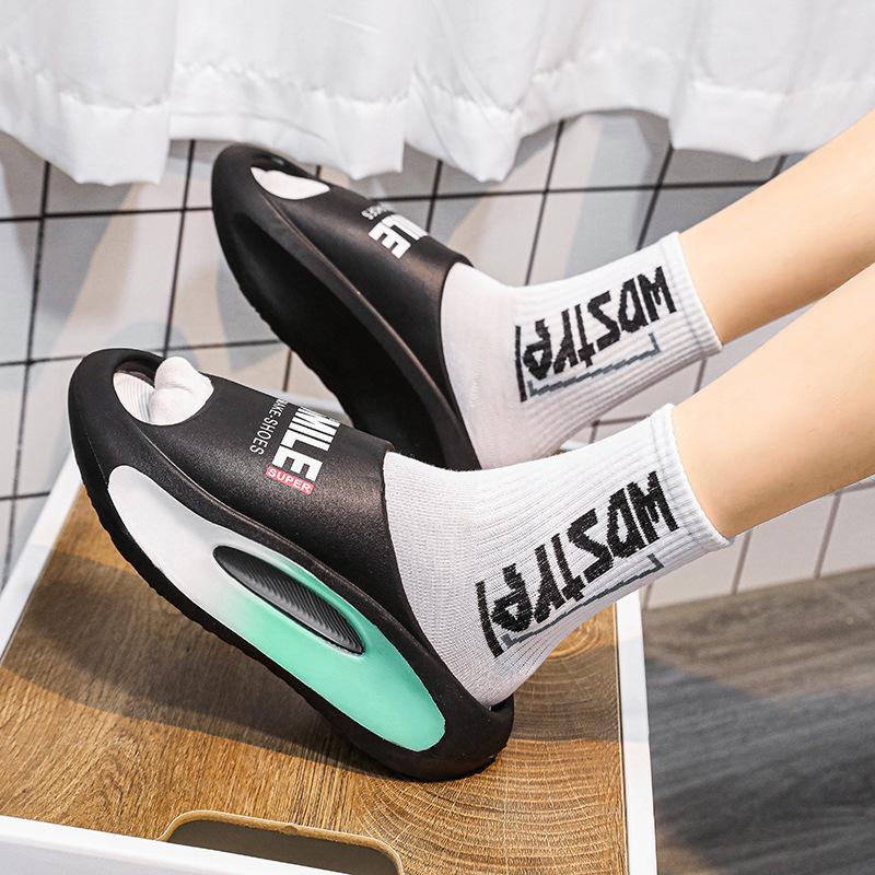 Модные летние тапочки-кроссовки для мужчин и женщин, легкие шлепанцы на платформе, мягкие полые спортивные сандалии унисекс из ЭВА, повседневная пляжная обувь 2024