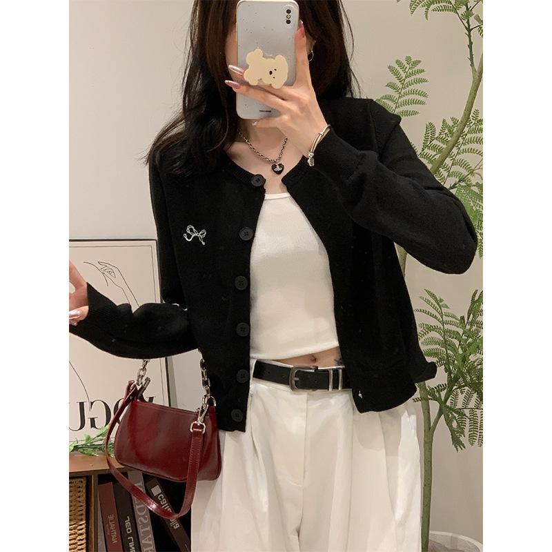 Корейский мягкий трикотажный кардиган с круглым вырезом и длинными рукавами для женщин 2024 года, новый свободный повседневный пиджак, дизайн топа