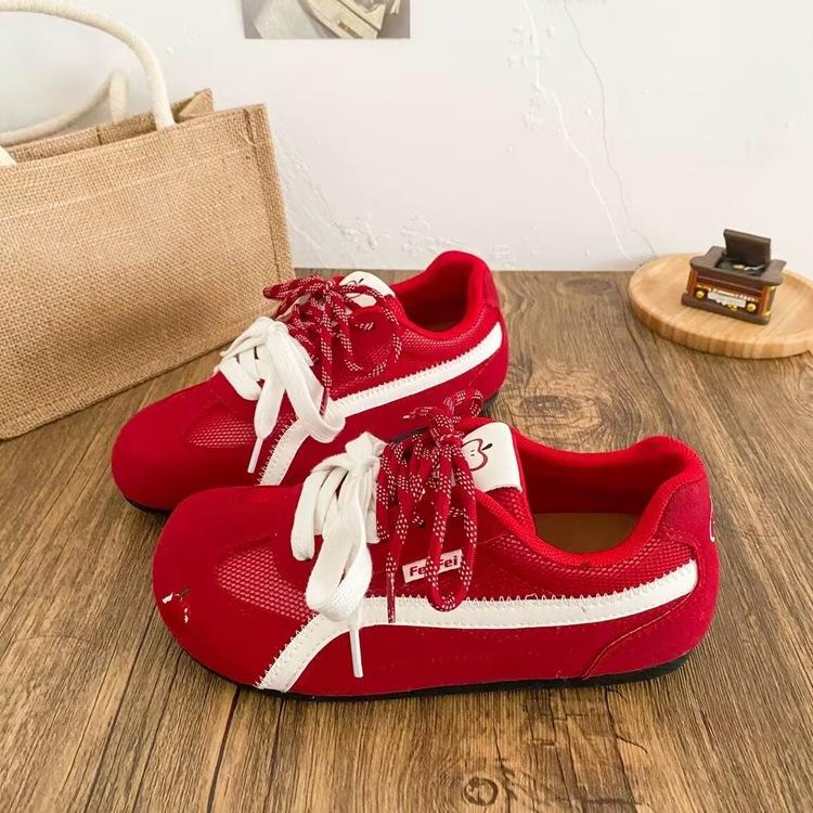 Casual Moral Training Shoes Women's Ins Tide 2025 New Autumn Big Head Bread Shoes Versatile Board Shoes Women's Breathable Mesh Shoes