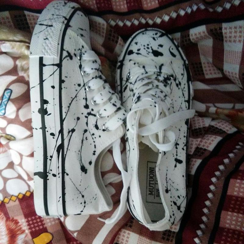 Модные красные стильные грязные туфли унисекс для мужчин граффити поддельные кровавые кроссовки из парусины для мальчиков высокие кроссовки дизайнерская мужская обувь