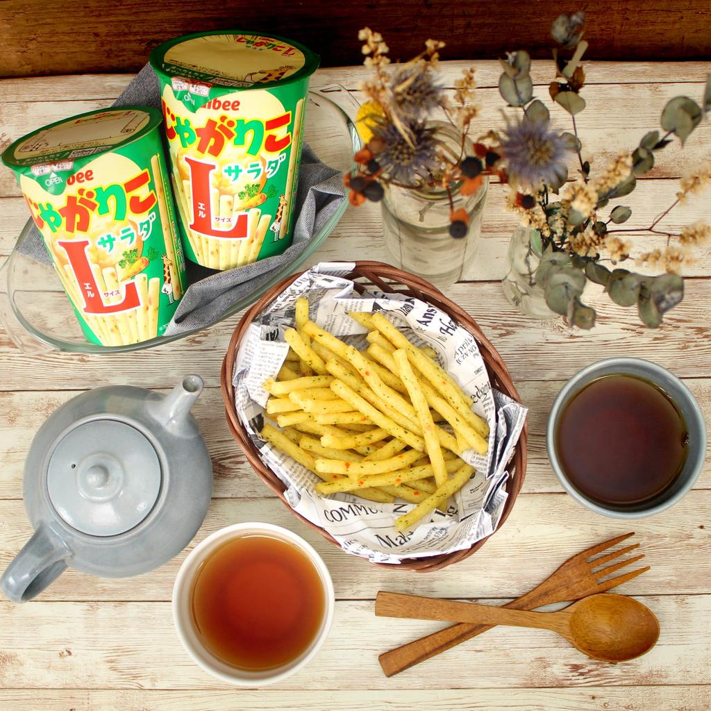 Салат Calbee Jagarico L размер 68 г x 12 шт. Закуска Закуска Закуска [Jagarico]