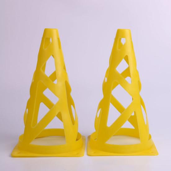 Привлекательный полиэтиленовый материал с защитой от растрескивания, футбольный тренировочный конус, устойчивый к давлению, конусы 23 см, ведро для маркеров, футбольное оборудование