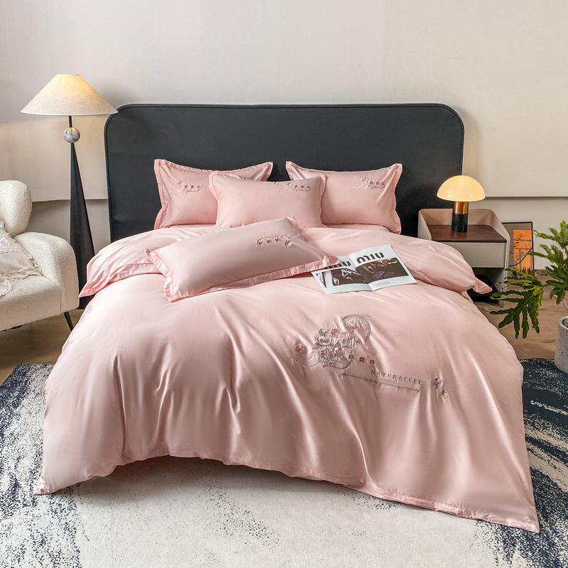 Легкая роскошь Высококлассный Класс А Чистый хлопок Комплект из четырех предметов для кровати Вышивка Приятный для кожи Дышащий Удобный Простыня Пододеяльник Наволочка