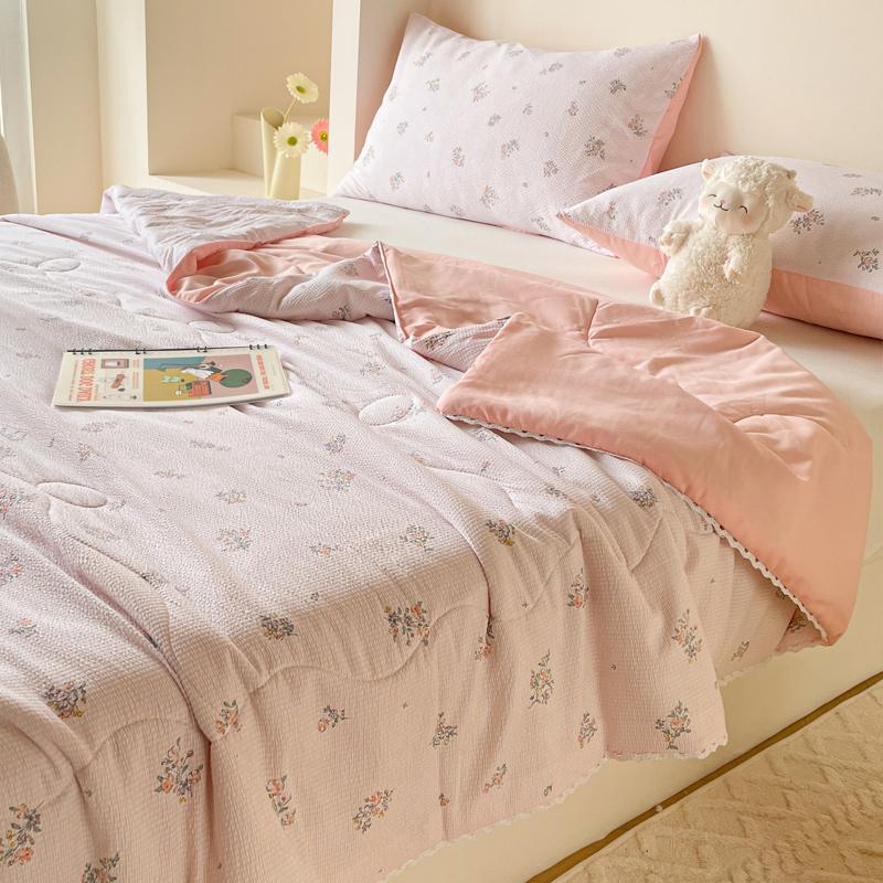 Summer Cool Comforter Quilt Super Soft Lightweight Blanket Smooth Air Condition Quilt Bedspread King Size Couple Bed Duvets