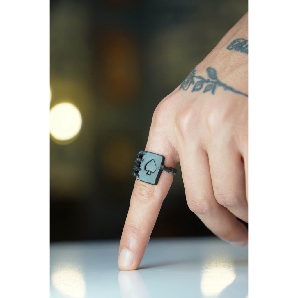 Регулируемое черное кольцо с игральной картой Ace Of Spades Skeleton