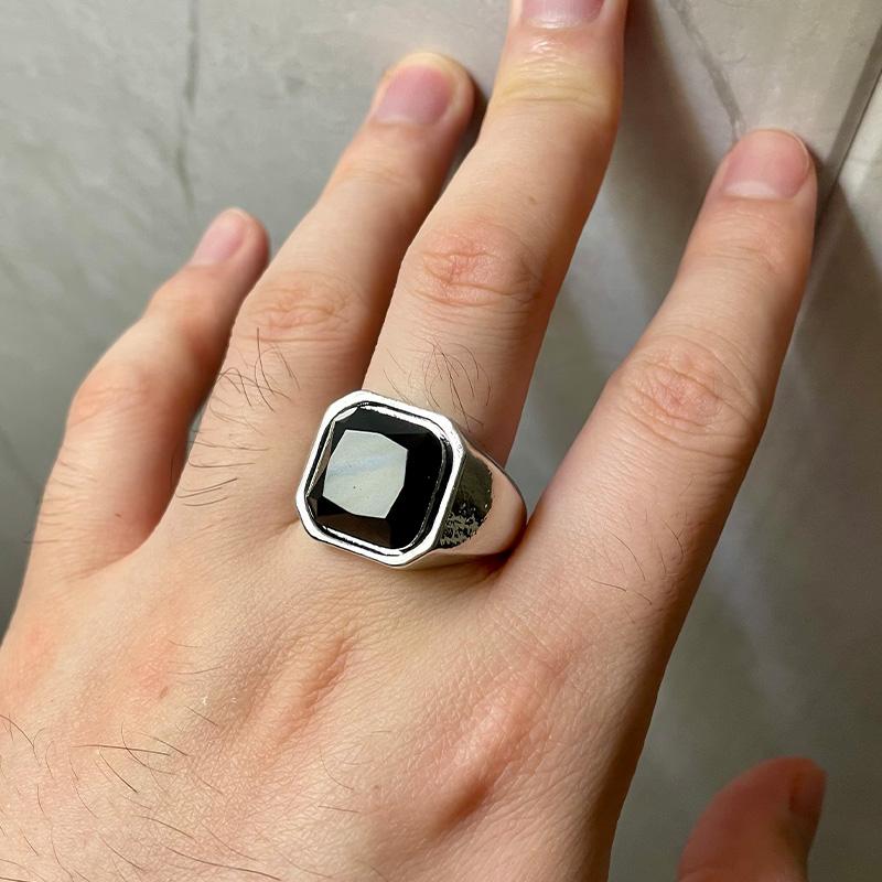 Ретро Кольцо из Черного Стекла Оникс для Мужчин Сплав Классический Дизайнерское Кольцо Ручной Работы Циркон Рок Хип-хоп Аксессуары Унисекс Подарок