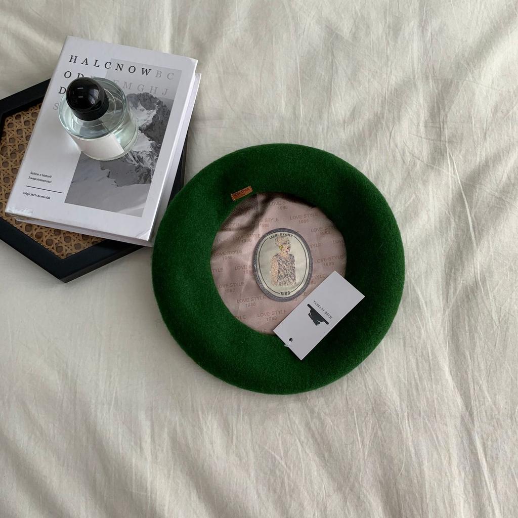 Autumn and Winter Classic Wool Beret Women's Leather Label British Retro Painter Hat Fashion