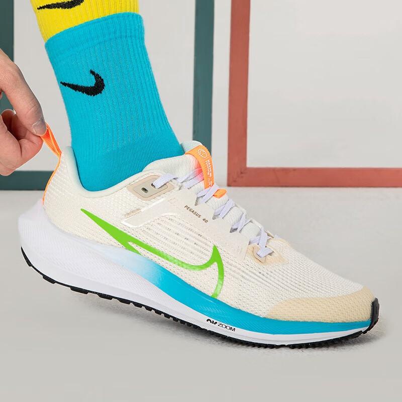 Nike Air Zoom Pegasus 40 GS Pale Ivory Baltic Blue Детские кроссовки Разноцветные белые Action-Green FQ6863-131