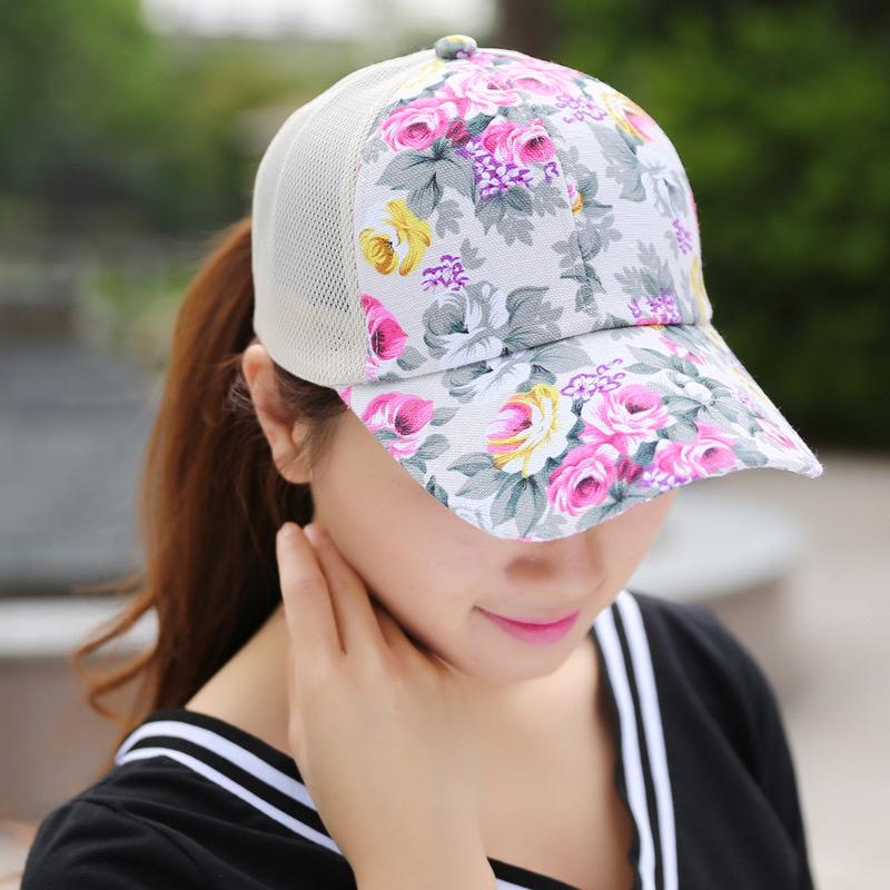 Fashion Women's Summer Cap Floral Print Trucker Hat Outdoor Streetwear Cap Female Baseball Cap With Flowers And Plants Design