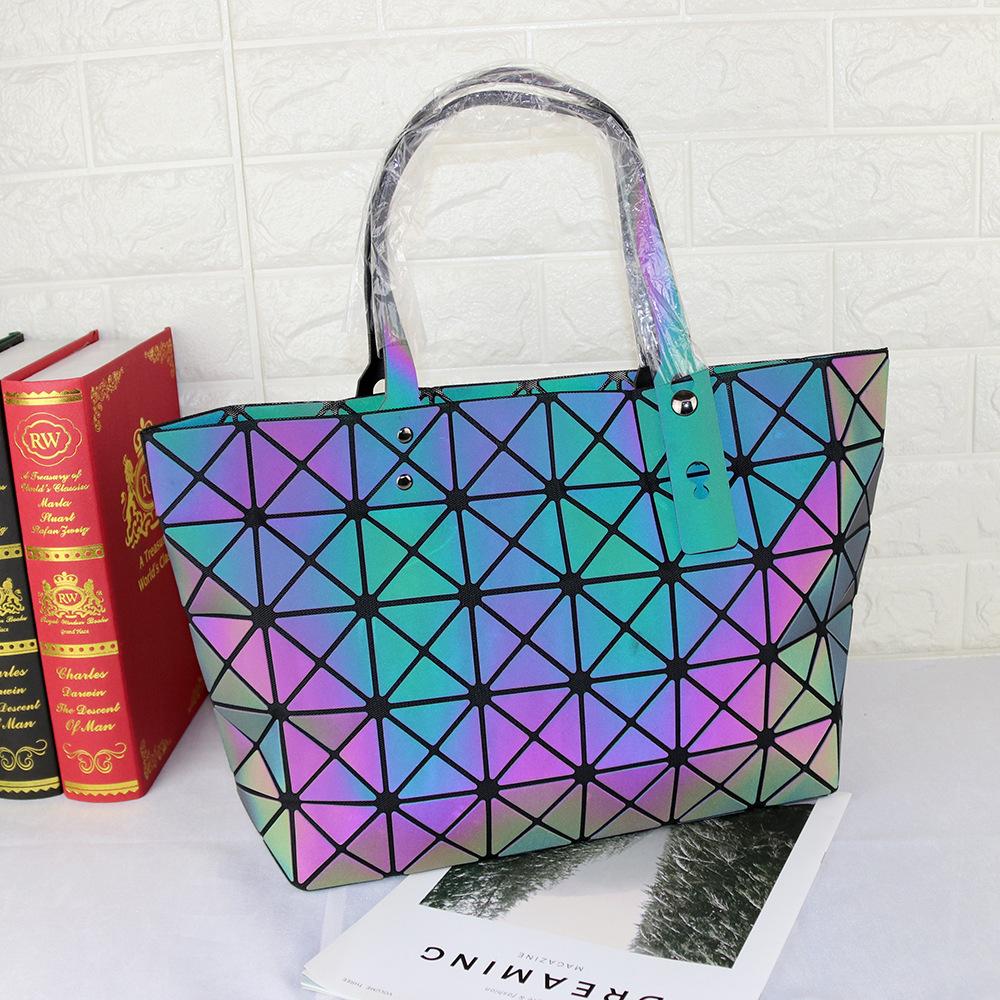 Светящаяся Разноцветная Складная Женская Сумка Та же Мода Геометрический Ромб Меняющая Цвет Симфоническая Сумка Сумка на Одно Плечо Сумка