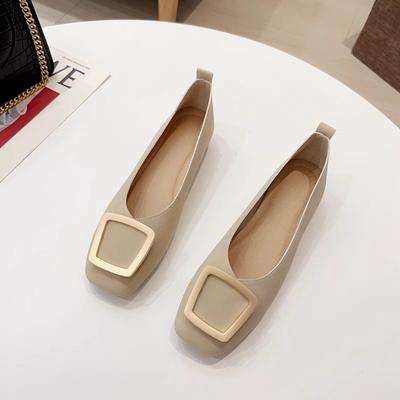 Весна и лето новая обувь мягкая кожа квадратный носок толстый каблук мелкий вырез универсальные низкий каблук одинарная обувь женская абрикосовая один шаг